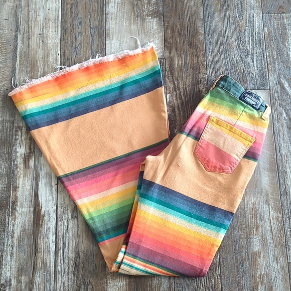 RANCH DRESS'N Fallon Taylor "Moab" serape super flare rodeo cowgirl jeans sz 2 - Picture 3 of 13